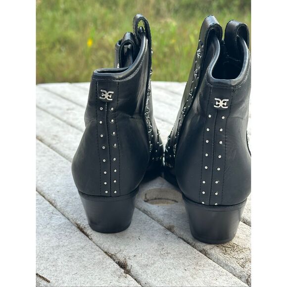 Sam Edelman Black Women's Brian Pointed-Toe Studded Leather Mid-Heel Booties Siz - Picture 2 of 9